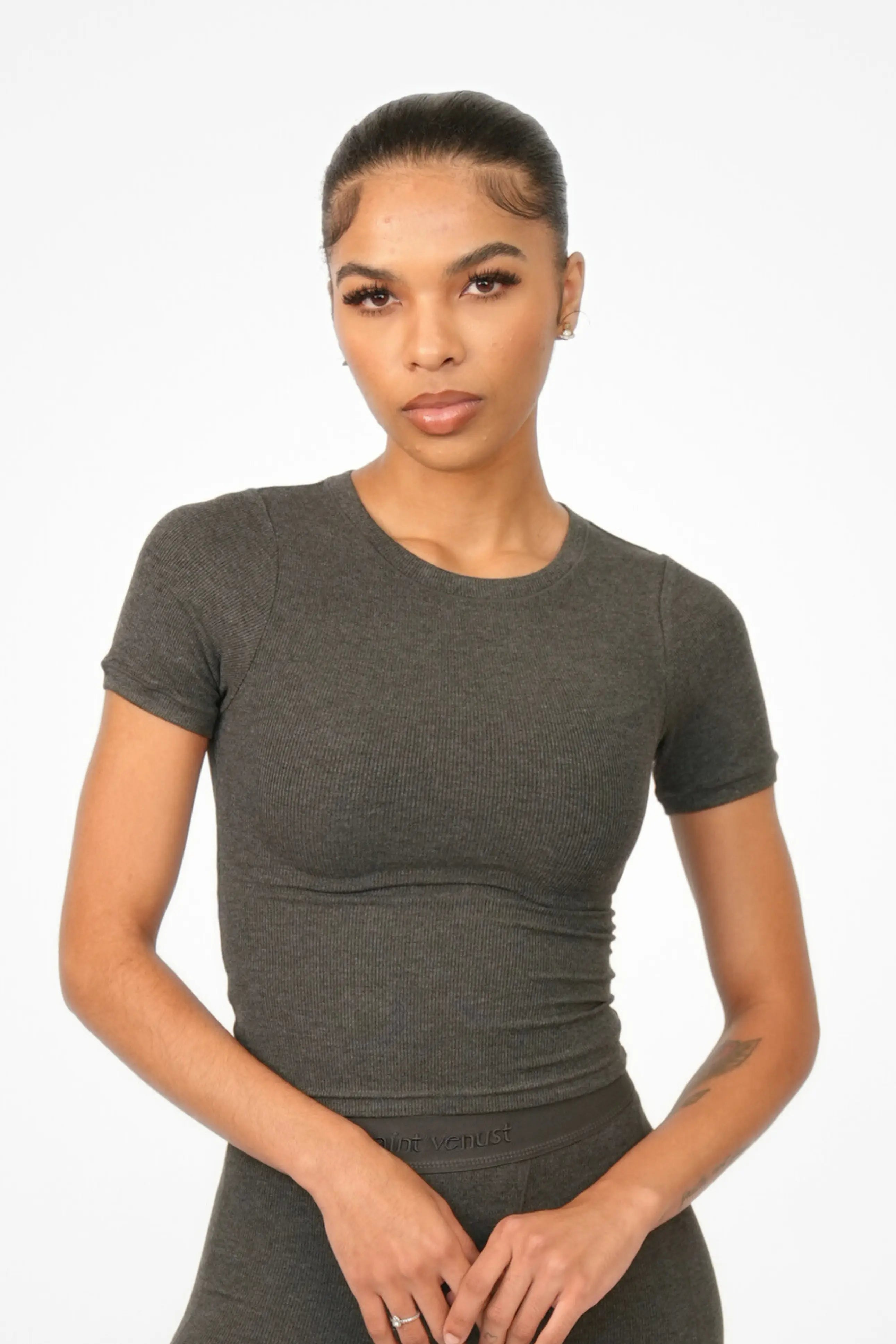 Rib Lounge Short Sleeve - Charcoal SAINT VENUST
